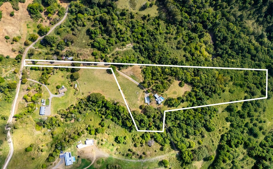 Click to view all images 895 Hunchy Road Hunchy QLD 4555 - Image 1