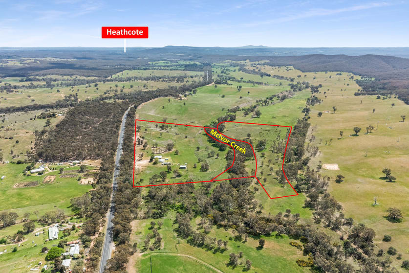 Click to view all images 5480 Northern Highway Tooborac VIC 3522 - Image 3