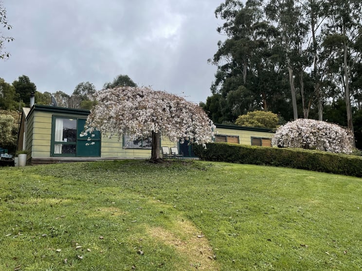 Click to view all images 43 Johnsons Lane Willung South VIC 3847 - Image 2