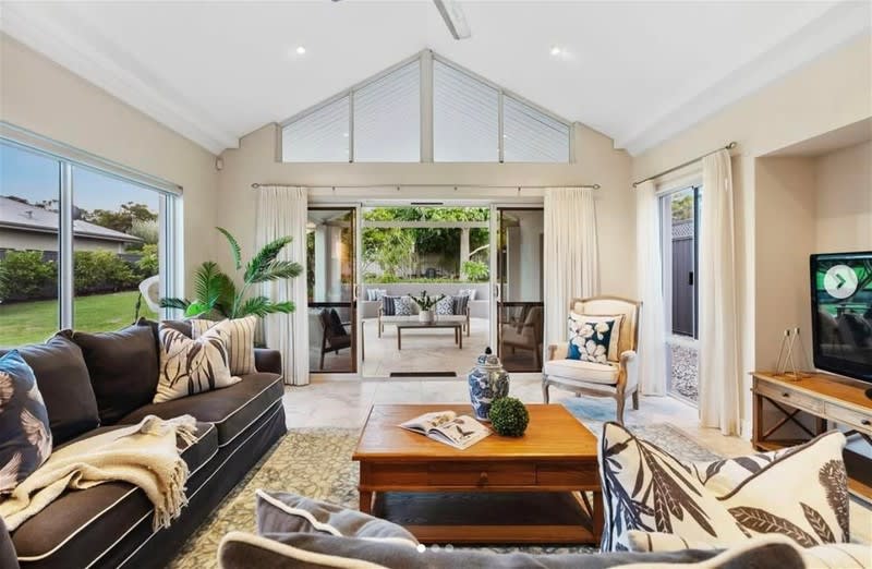 Click to view all images Real Estate business for sale in Sydney - Image 1