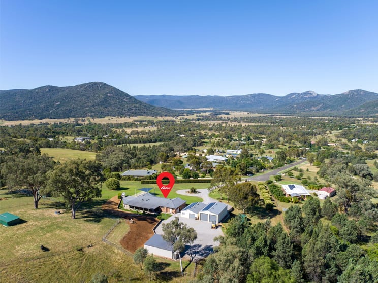 51 Leehy Court Tamworth NSW 2340 - Image 2