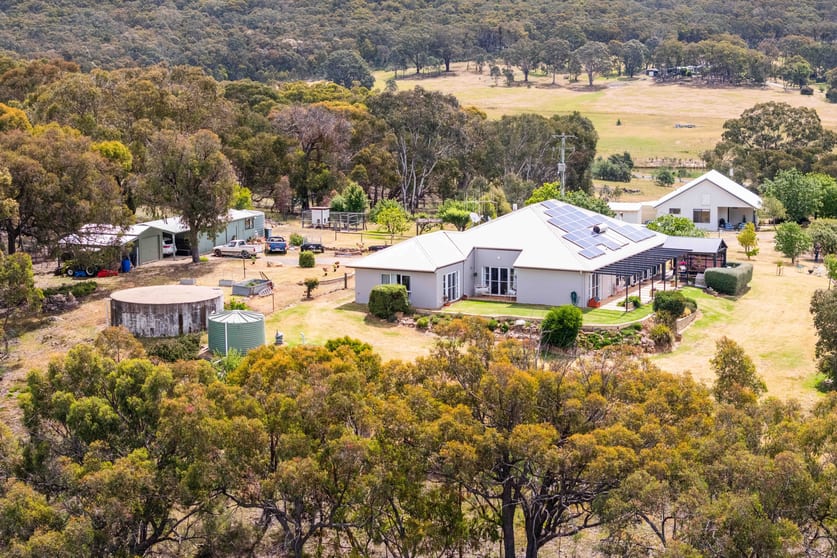 Click to view all images 14 Broken Shaft Close Orange NSW 2800 - Image 1