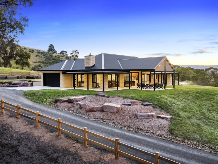 Click to view all images 131 Webbs Lane Taggerty VIC 3714 - Image 1