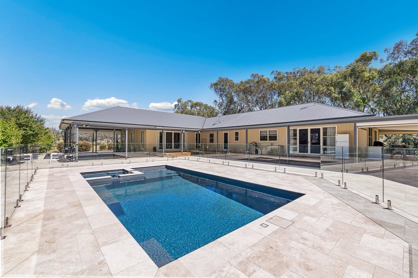 Click to view all images 555 Bartons Lane Duri NSW 2344 - Image 2