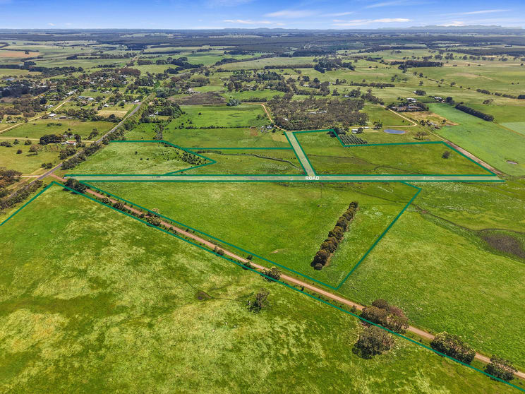 Click to view all images 38-46 Atkinsons Road Branxholme VIC 3302 - Image 3