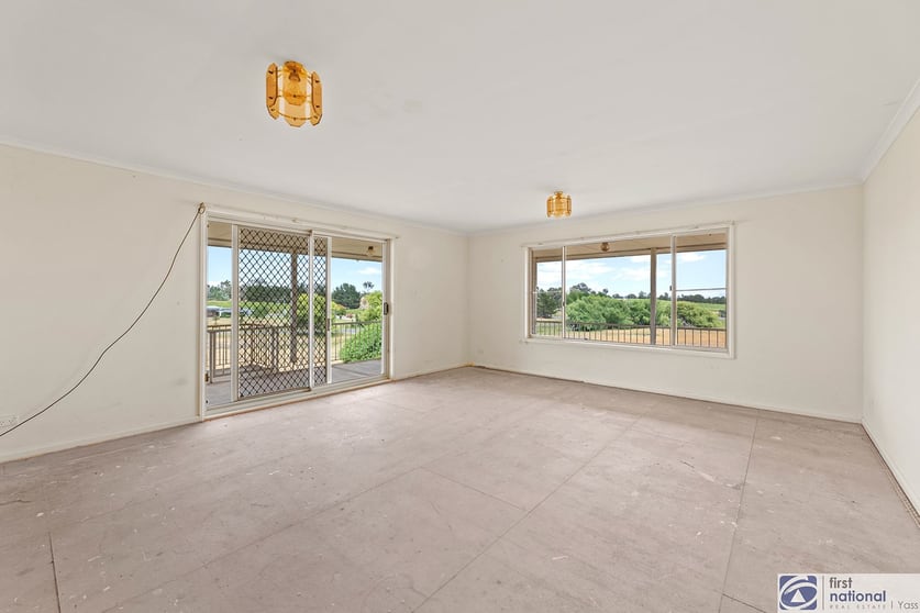 Click to view all images 373 Murrumbateman Road Murrumbateman NSW 2582 - Image 3