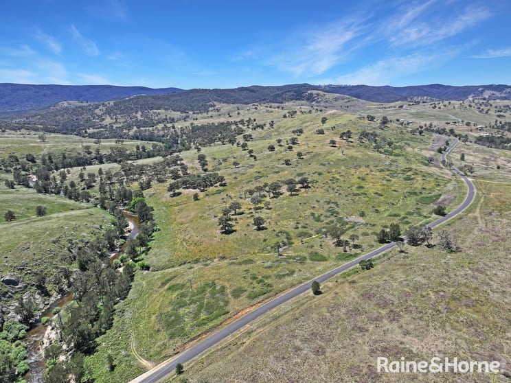 Click to view all images 1988 Freemantle Road Milkers Flat NSW 2795 - Image 1