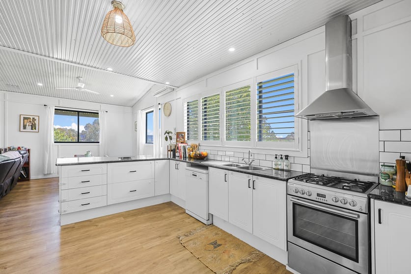 Click to view all images 67 Kemps Valley Road Mudgee NSW 2850 - Image 3