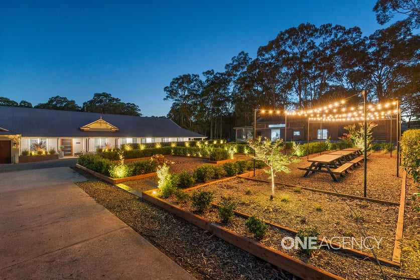 Click to view all images 240 Albatross Road Nowra Hill NSW 2540 - Image 3