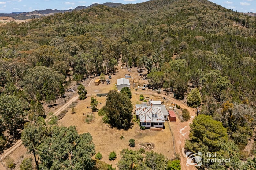 Click to view all images 205 Hill End Road Mudgee NSW 2850 - Image 1