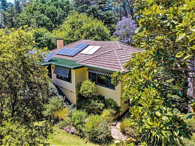 Click to view all images 1045 Old Hume Hwy Alpine NSW 2575 - Image 3