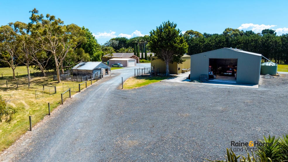 Click to view all images 1375 Dandenong-Hastings Road Langwarrin VIC 3910 - Image 3