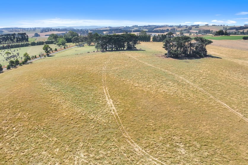 Click to view all images Lot 2/107 Cooks Road Thorpdale VIC 3835 - Image 3