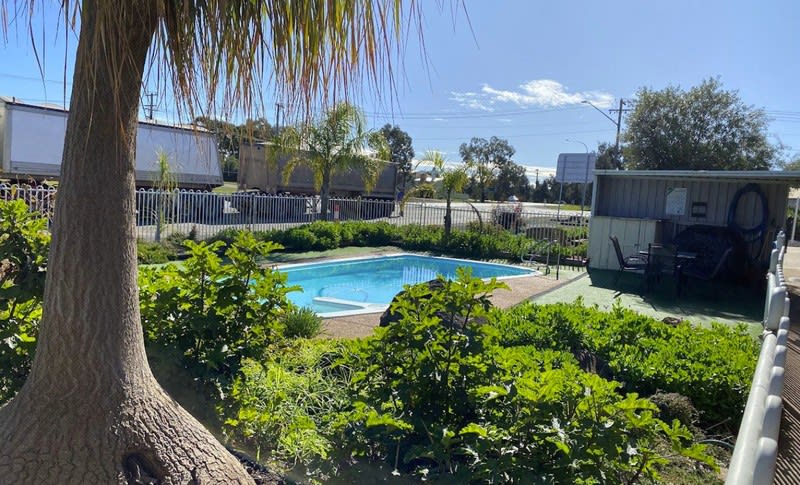 Accommodation & Tourism  business for sale in West Wyalong - Image 1