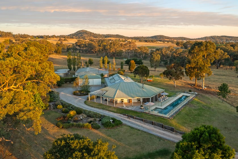 Click to view all images 164 Sills Lane Mudgee NSW 2850 - Image 3