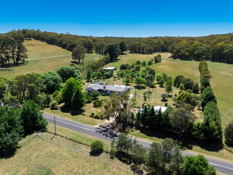 Click to view all images 132 Hazelgrove Road Oberon NSW 2787 - Image 1