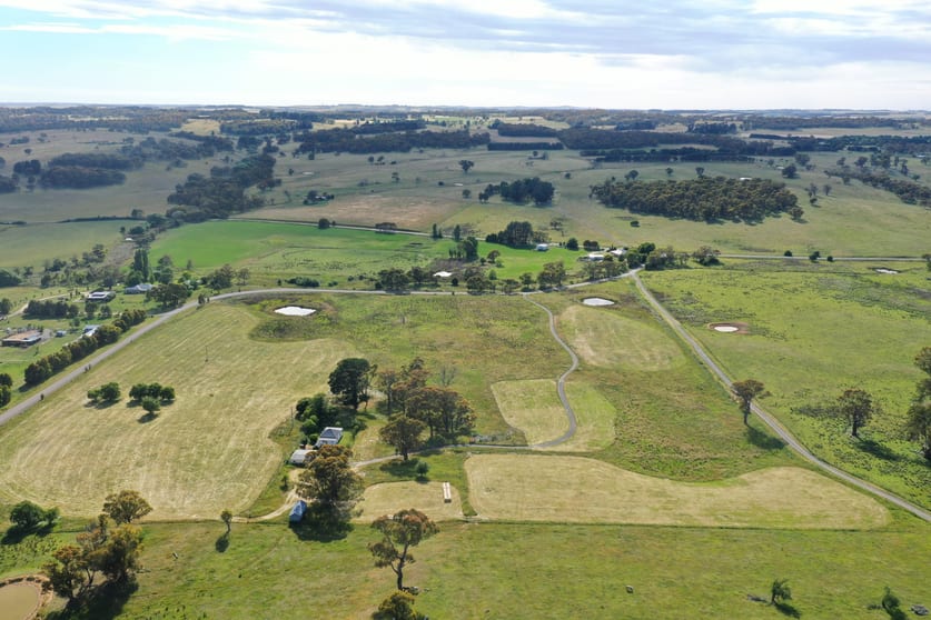 Click to view all images 25 Iron Mine Road Crookwell NSW 2583 - Image 2