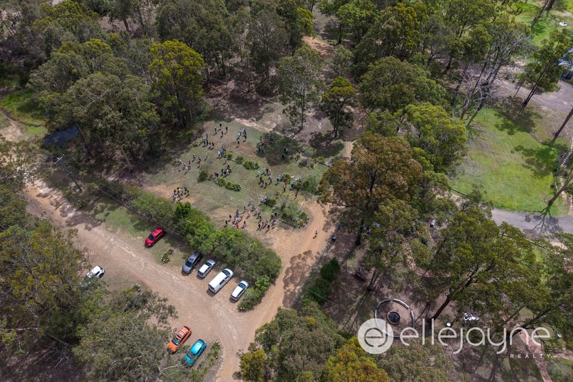 Click to view all images 626 Sandy Creek Road Quorrobolong NSW 2325 - Image 3