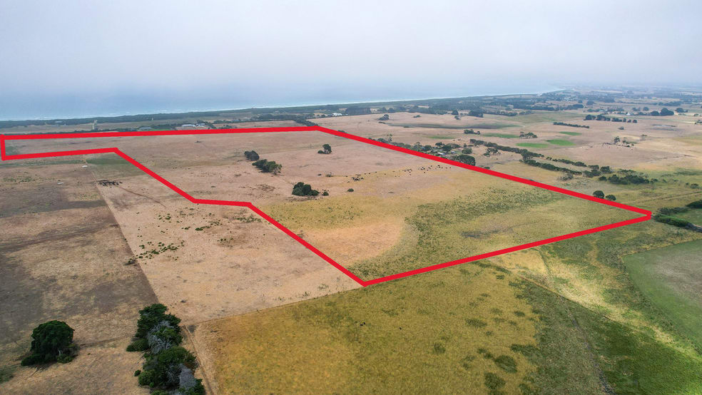 Click to view all images 6/ Orchards Road Narrawong VIC 3285 - Image 1