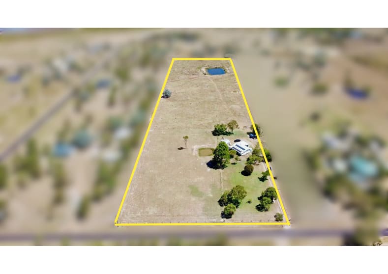 Click to view all images 42 Haslingden Road Lockyer Waters QLD 4311 - Image 2