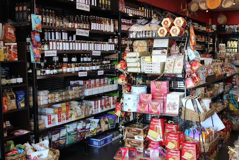 Click to view all images Food & Beverage business for sale in Eight Mile Plains - Image 3