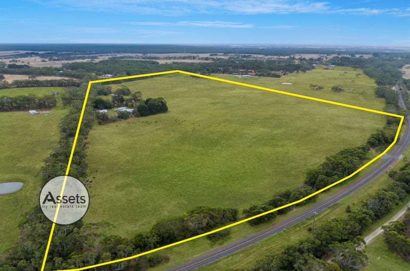 Click to view all images 156 Berrys Road Gorae VIC 3305 - Image 1