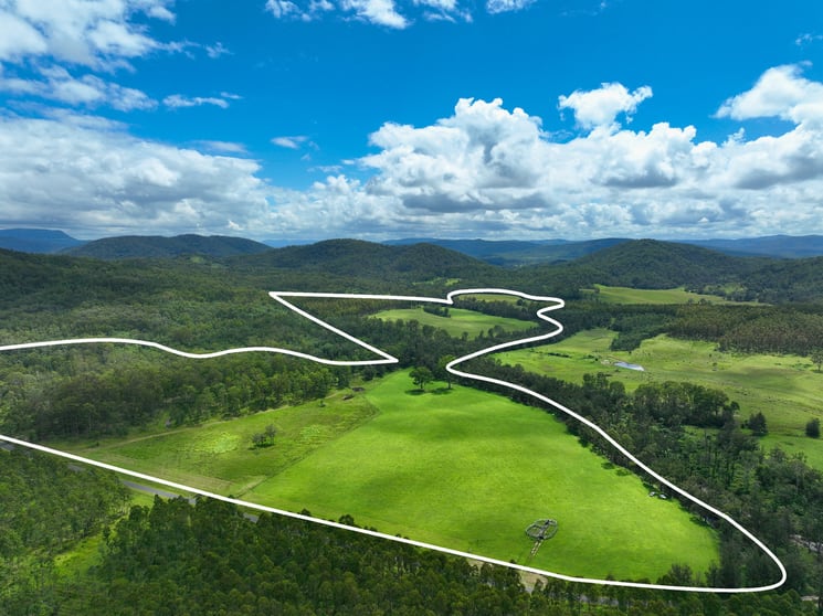 Click to view all images Paddy's Flat Road Tabulam NSW 2469 - Image 2