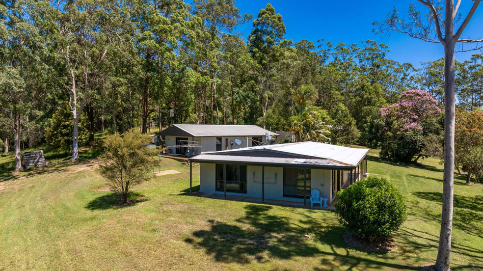 Click to view all images 941 Taylors Arm Road Utungun NSW 2447 - Image 3