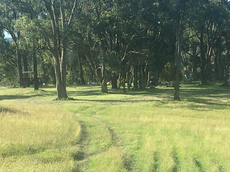 Click to view all images 1094 Nottingham Road Wee Jasper NSW 2582 - Image 2