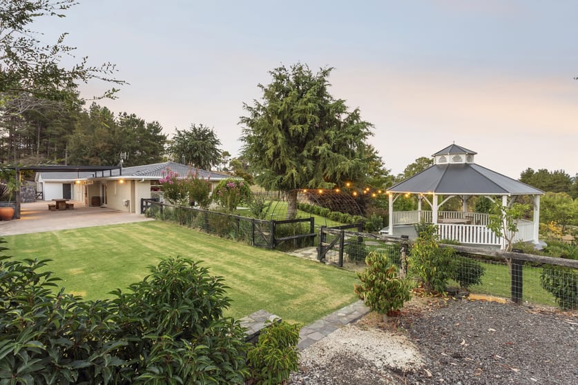 Click to view all images 67 Radcliffe Circuit Carwoola NSW 2620 - Image 3
