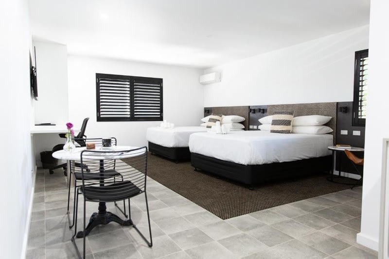 Click to view all images Accommodation & Tourism business for sale in Dubbo - Image 1