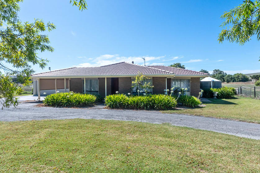 Click to view all images 147 Blockers Road Myponga SA 5202 - Image 1