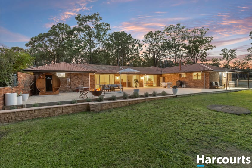 Click to view all images 52 Forest Glen Road Limeburners Creek NSW 2324 - Image 2