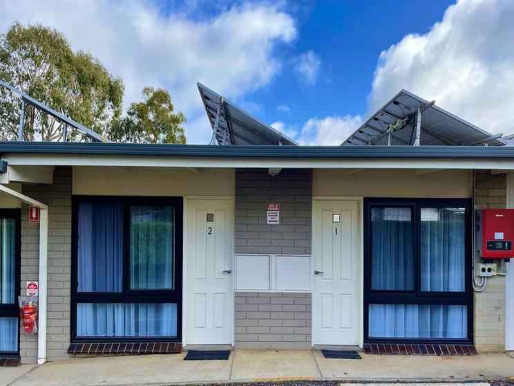 Click to view all images Motel business for sale in Kyneton - Image 3