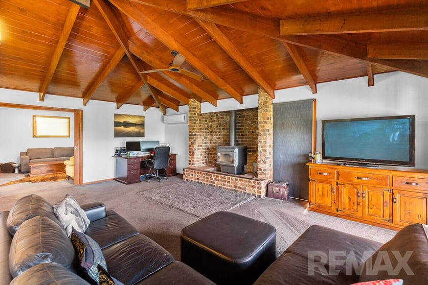 Click to view all images 1134 Pulletop Road Big Springs NSW 2650 - Image 3