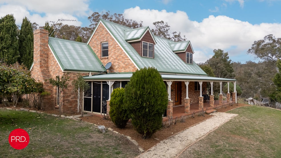 Click to view all images 92 Snowgum Road Bywong NSW 2621 - Image 1