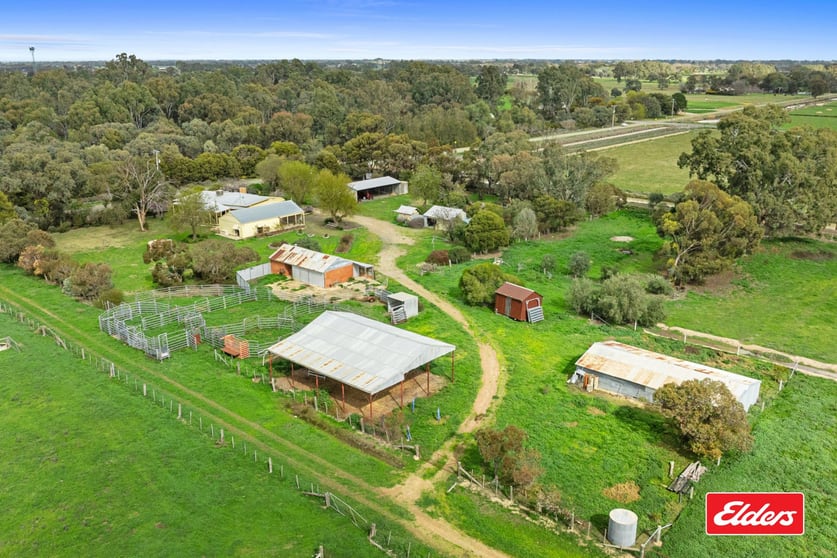 Click to view all images 189 Hicks Road Echuca Village VIC 3564 - Image 3