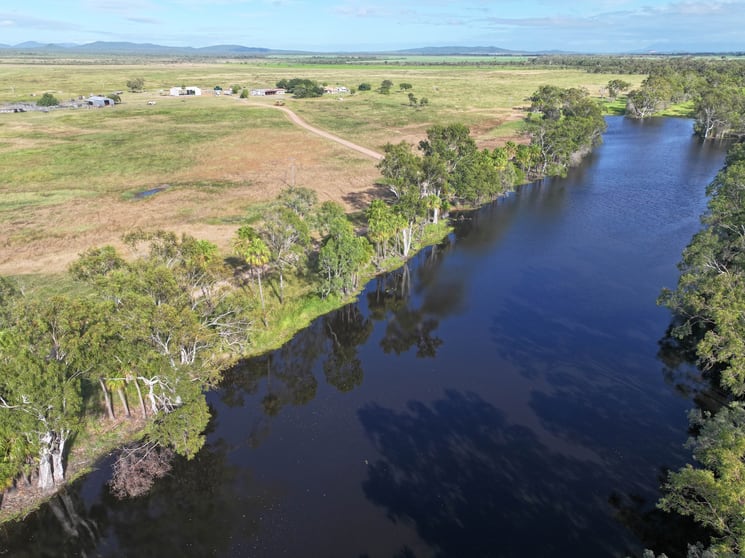 330 Inkerman Road Fredericksfield QLD 4806 - Image 3