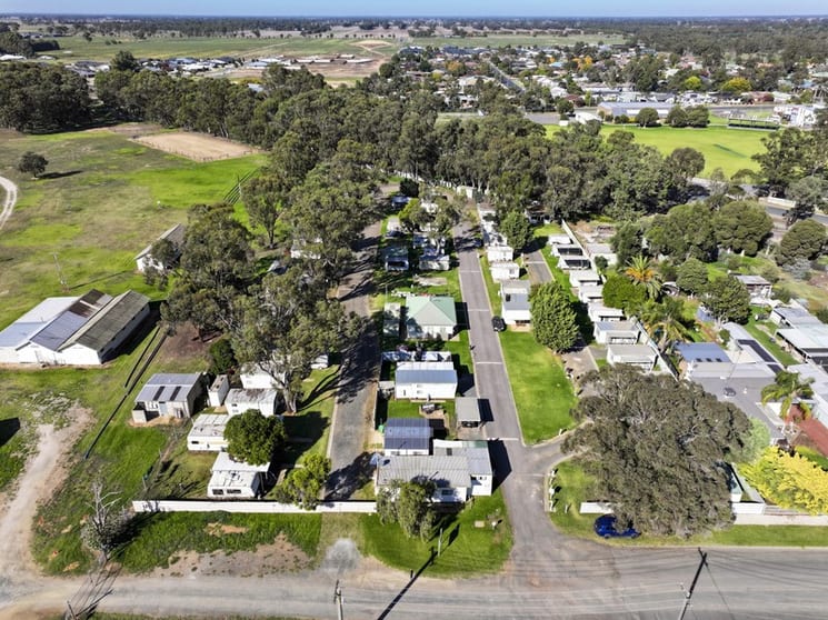 Click to view all images 14 Anderson Street Kyabram VIC 3620 - Image 1