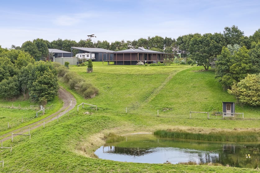 Click to view all images 6/209 Timboon-curdievale Road Timboon VIC 3268 - Image 2