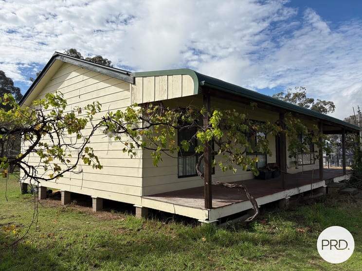 Click to view all images 312 Merriwa Road Denman NSW 2328 - Image 2