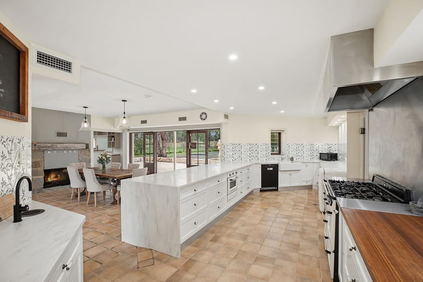 Click to view all images 266 Hermitage Road Belford NSW 2335 - Image 3