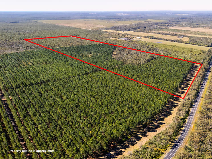 Click to view all images 2666 Goodwood Road Goodwood QLD 4660 - Image 3