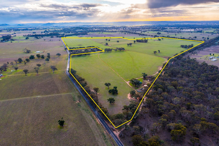 Click to view all images 2510 Henry Lawson Drive Gulgong NSW 2852 - Image 1