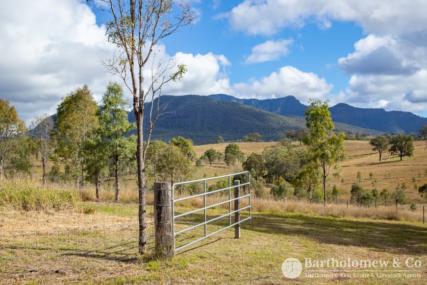 Click to view all images 1254 Carneys Creek Road Carneys Creek QLD 4310 - Image 1