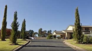 Click to view all images Accommodation & Tourism business for sale in Young - Image 1
