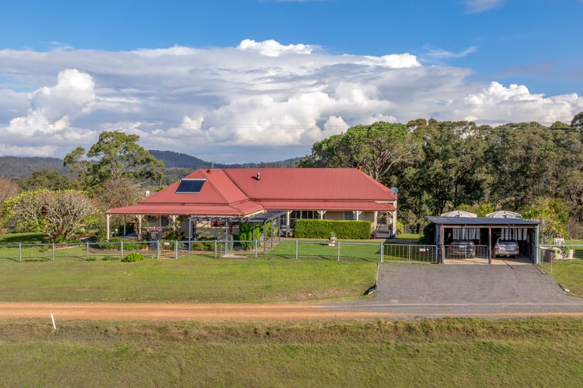Click to view all images 3783 Clarence Town Road Dungog NSW 2420 - Image 3