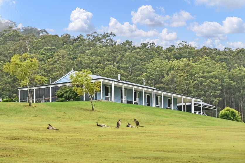 Click to view all images 1379 Mount View Road Millfield NSW 2325 - Image 2