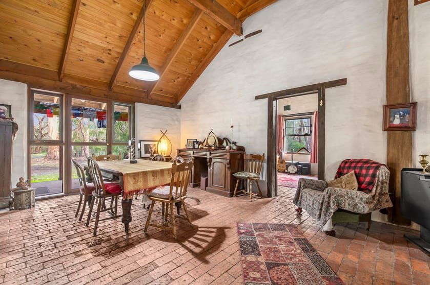 Click to view all images 16 Lumeah Road Somerville VIC 3912 - Image 2