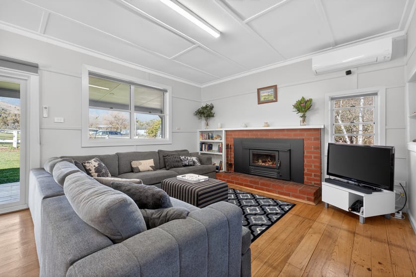 Click to view all images 20 Nunniong Plains Track Bindi VIC 3896 - Image 3
